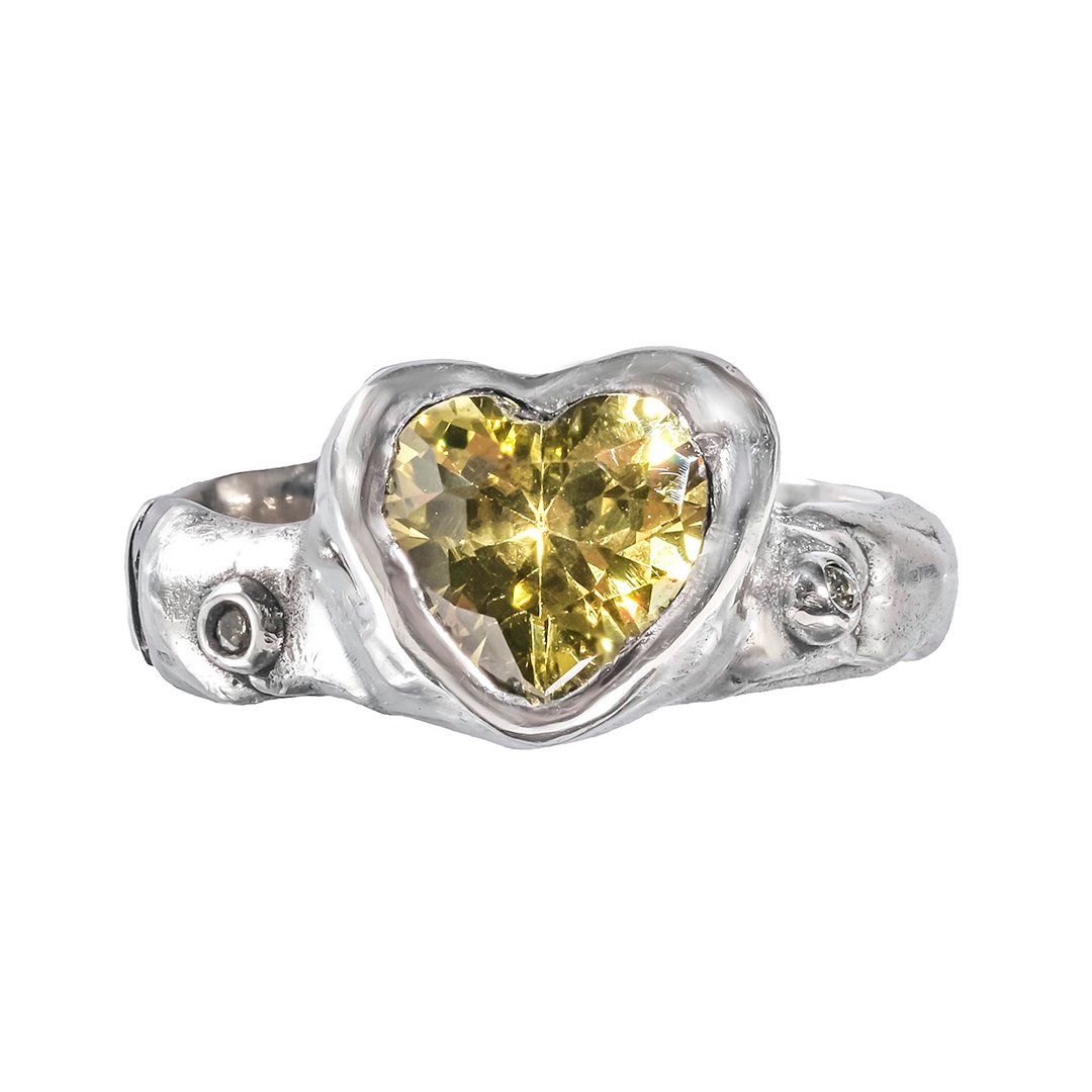 sinset-jewelry-anna-sammel-jewelry-Green-Heart-Ring