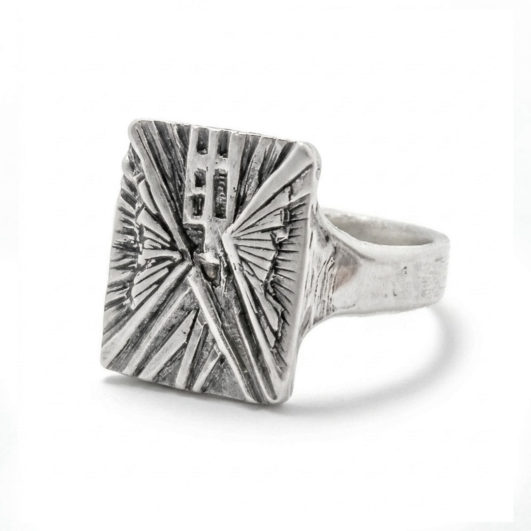 sinset-split-monument-signet-ring-deficit-jewelry